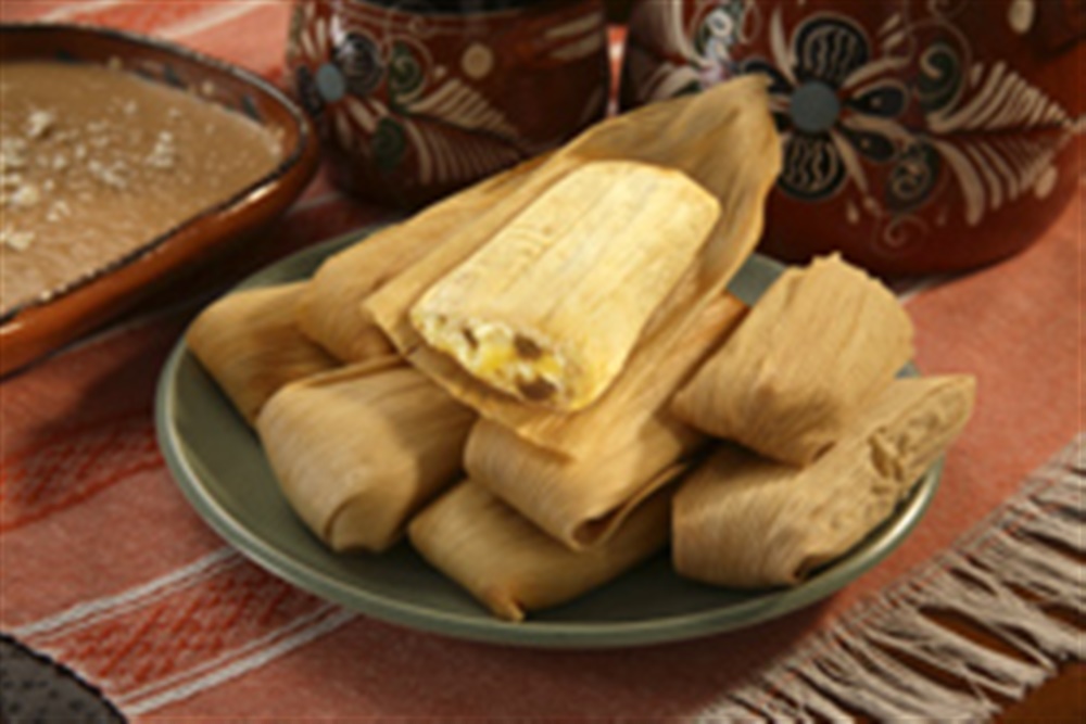 Tamales Del Real Foods Gourmet Chicken Tamales in Green Sauce 12 count