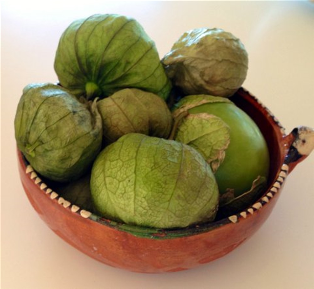 Tomatillos Green Husk Tomatoes